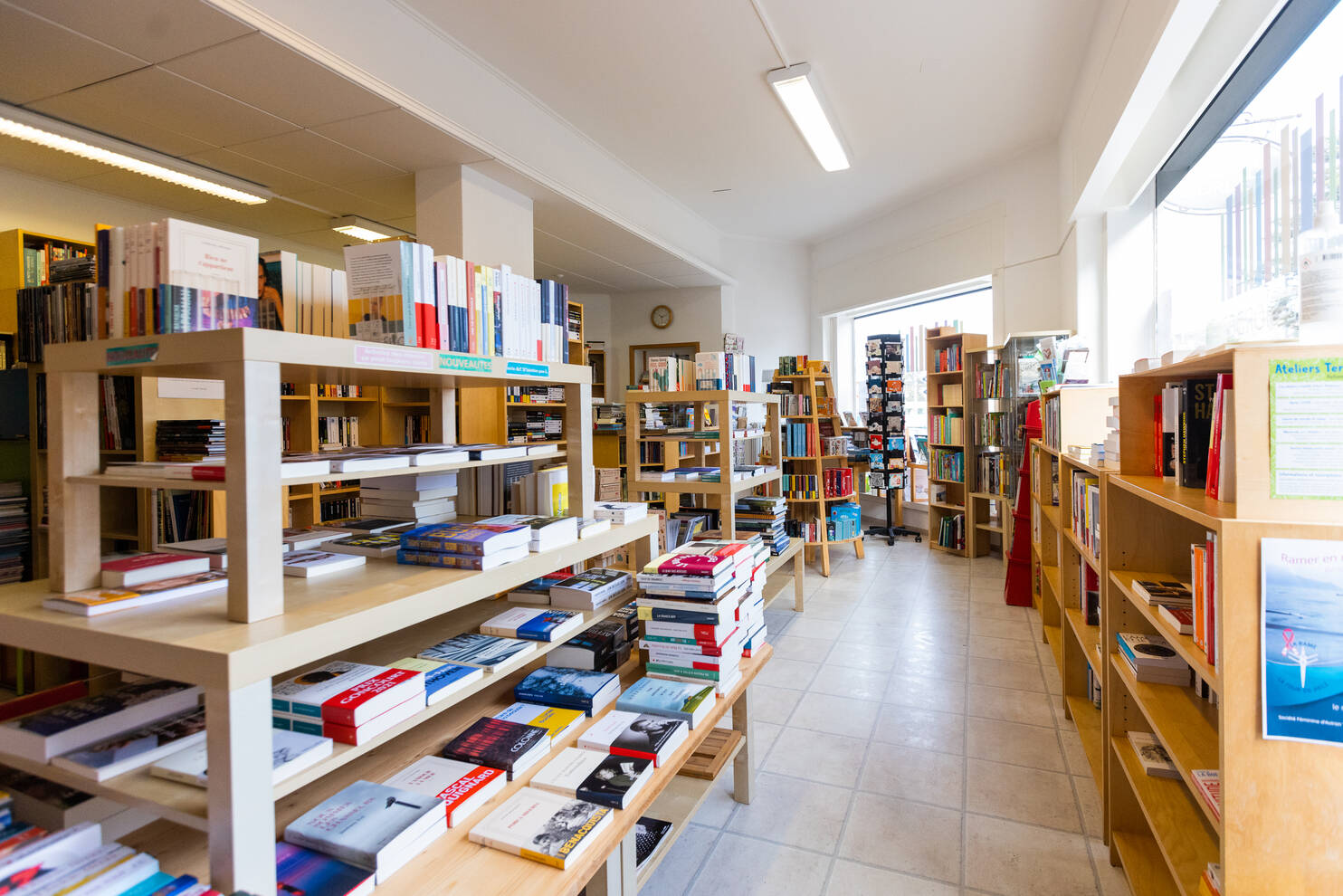 Intérieur de la librairie Siordet