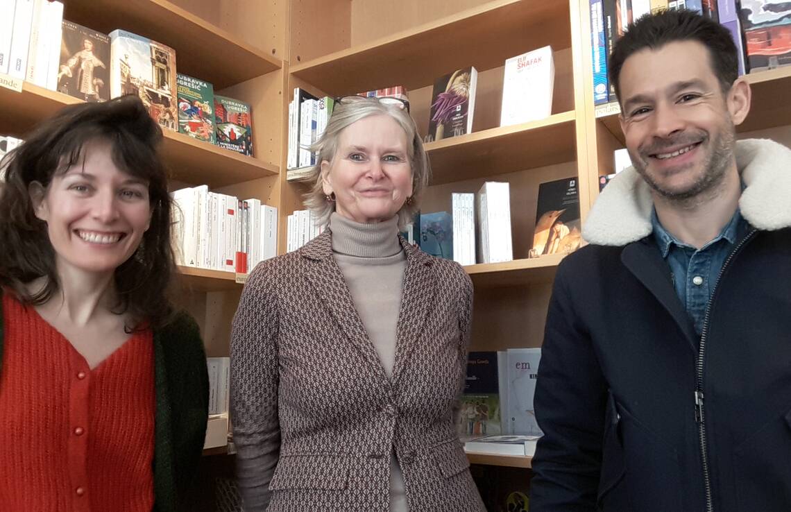 Florian Eglin en visite chez les libraires Véronique Rossier et Elise Pernet.