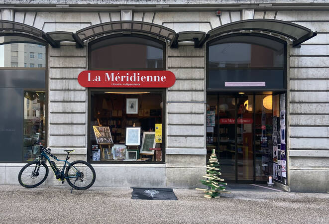 Devanture de la librairie La Méridienne